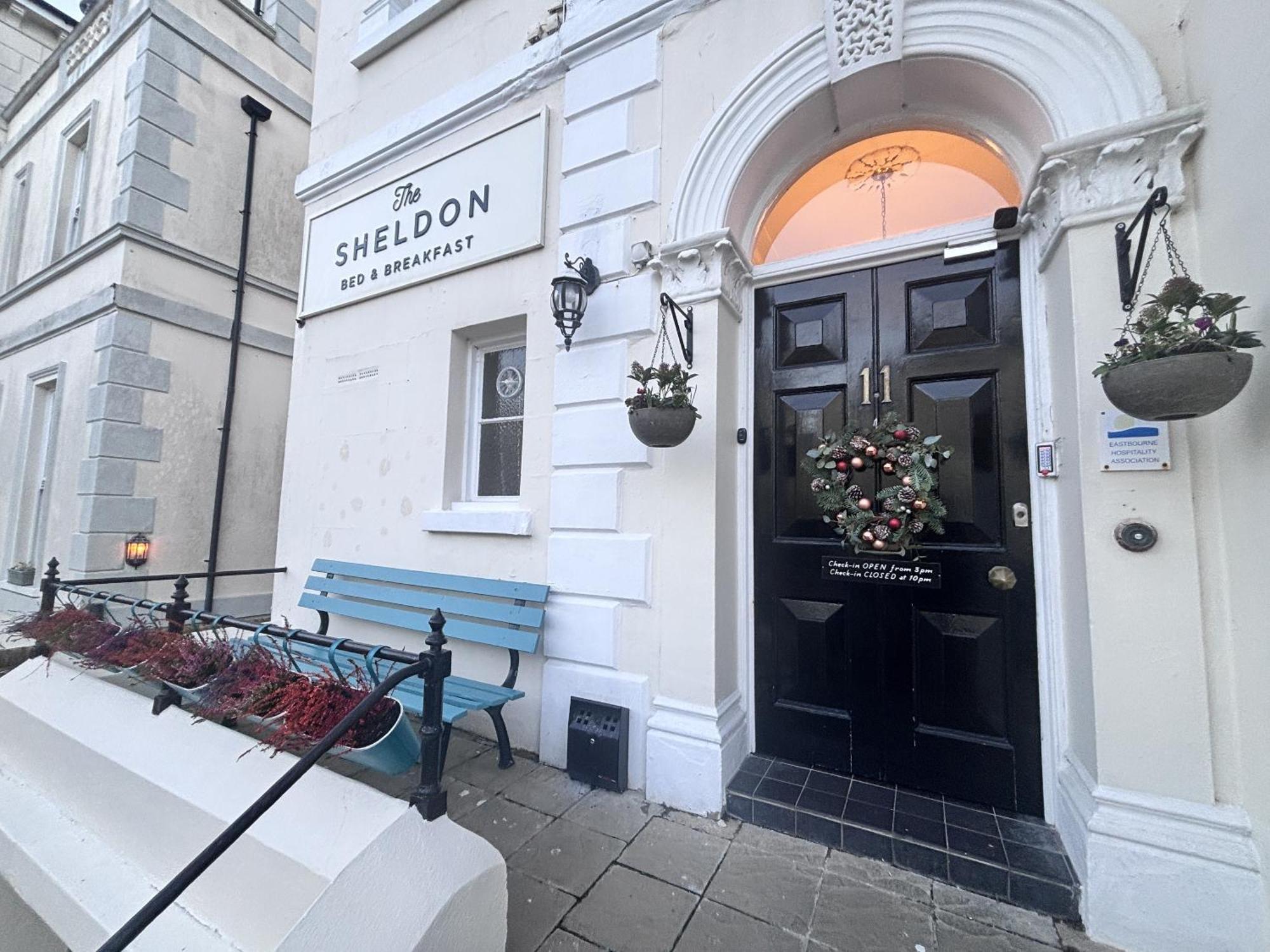 The Sheldon B&B - Free Private Parking Eastbourne Exteriör bild