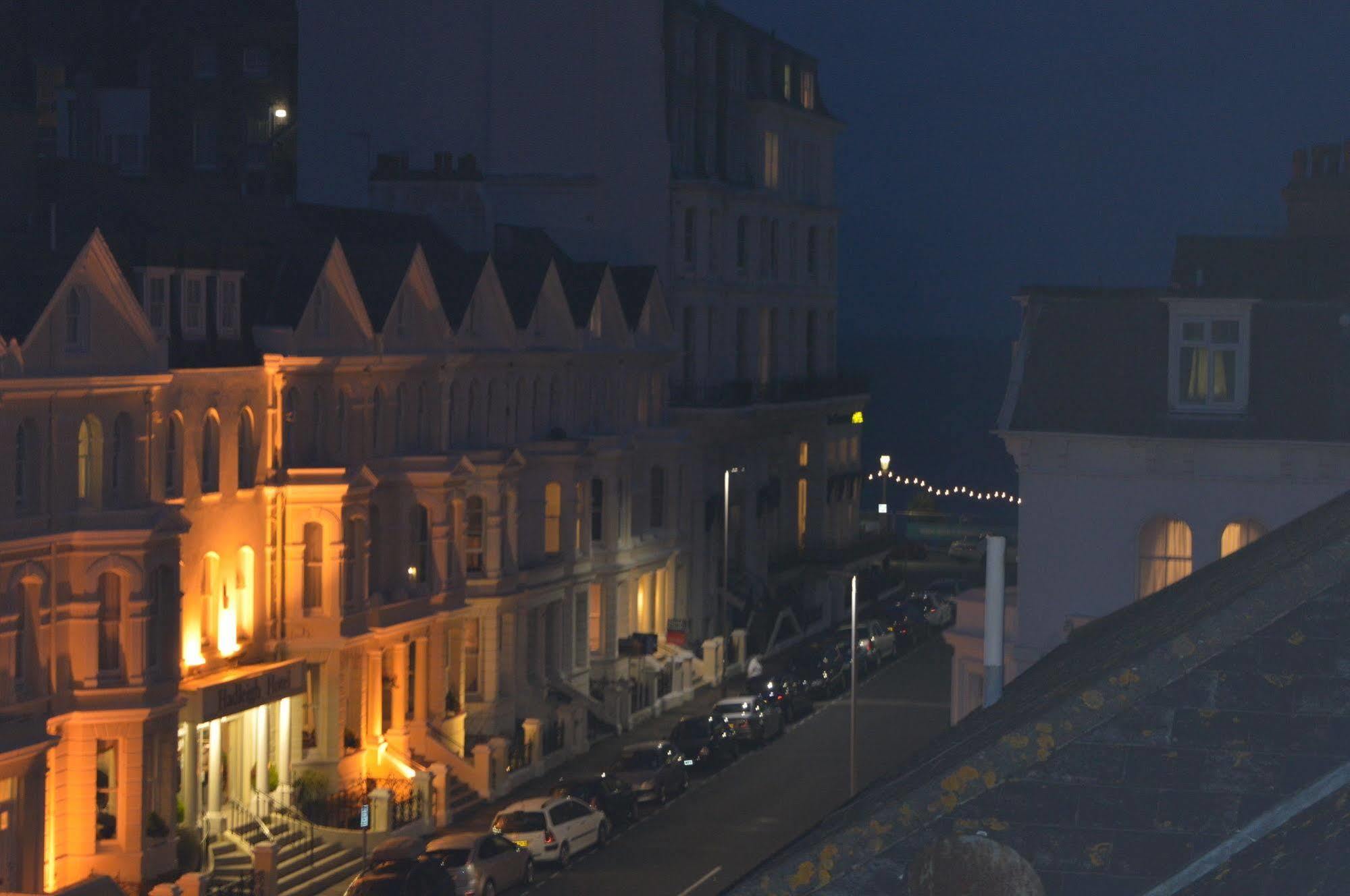 The Sheldon B&B - Free Private Parking Eastbourne Exteriör bild